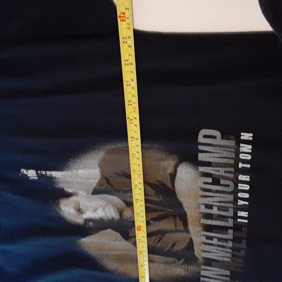 John Mellencamp In Your Town Concert Tour Graphic T-Shirt Men's Size 2X - Picture 3 of 7